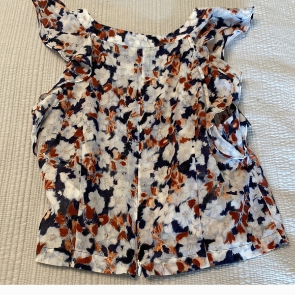 Club Monaco Floral Ruffled Blouse - Picture 2 of 4